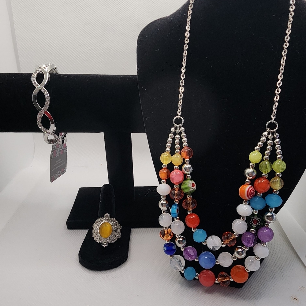 Red and Pink Beaded Necklace with Layered Design